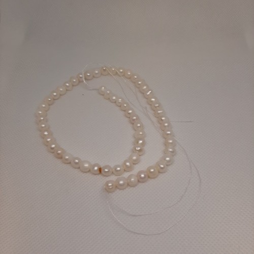 Freshwater Pearls Round 6.5 mm