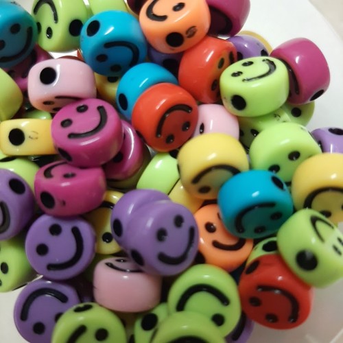 SMILEY ROUND 10mm COLOUR MIX