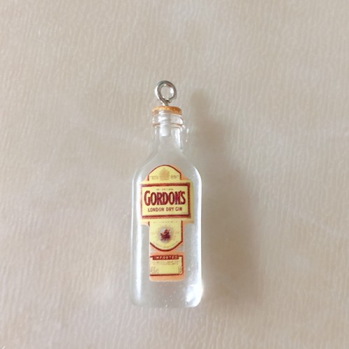 Gin Bottle Pendant 3D