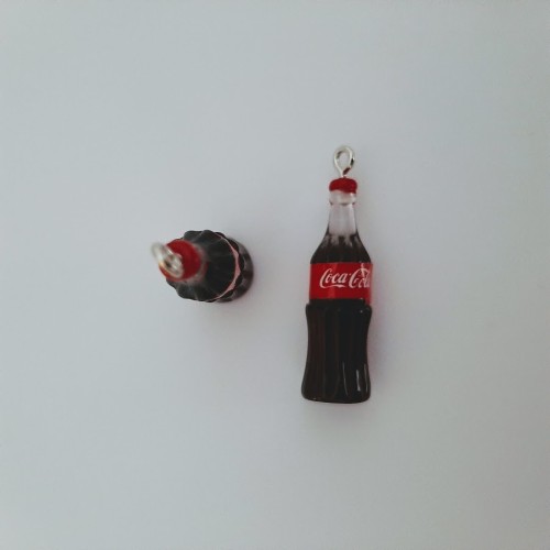 Coke Bottle Pendant 3D