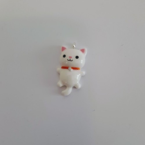 Cat Pendant White