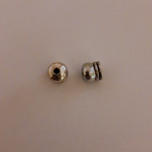 END CAP 2.5  mm With Hole Silver Antique