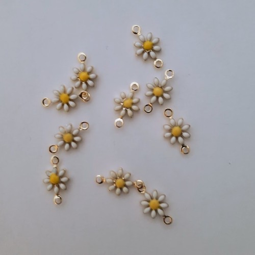 Daisy White Connector Gold Colour