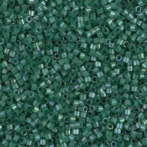 DELICA ROUND 11/0 (1,6mm), DB-1814 Emerald Silk Satin