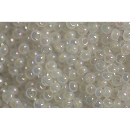 ROUND ROCAILLES  11/0 Opal Pearl 57205