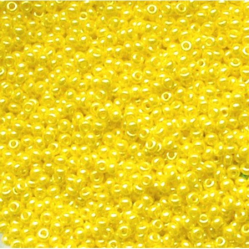 ROUND ROCAILLES  11/0  Opaque Luster Yellow 88110