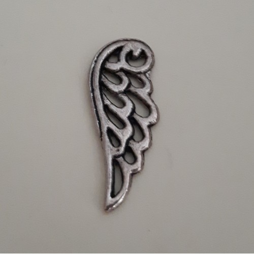 Angel Wing 9x25 mm Antique Silver