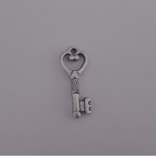 Key 7x14 mm Antique Silver