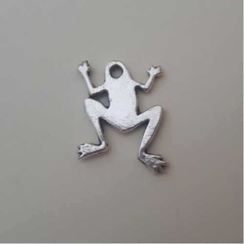 Frog 15 mm Antique Silver